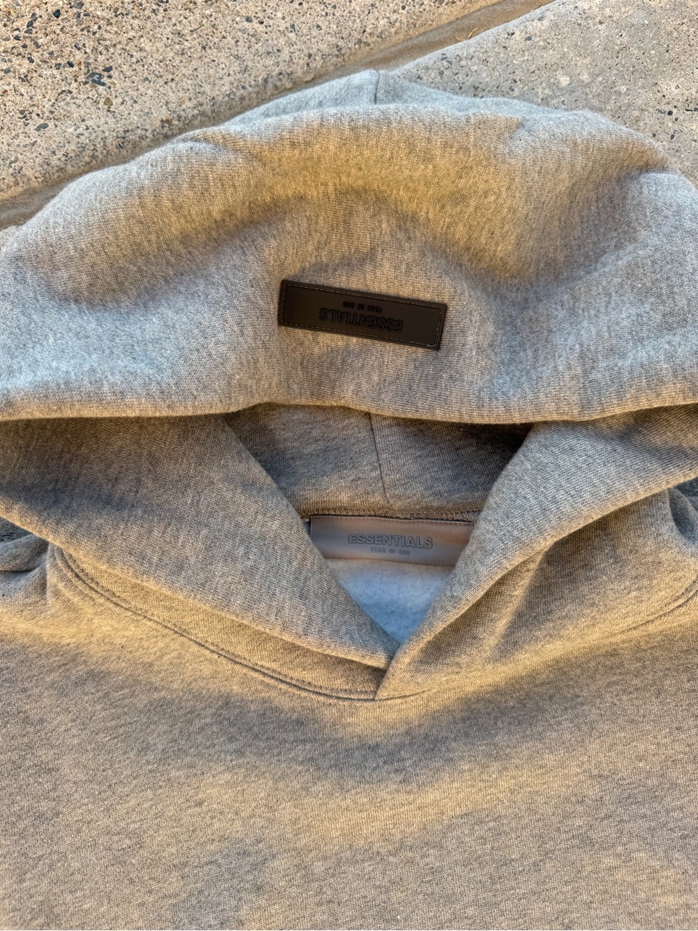 Fear of God ESSENTIALS Men's Heather Gray Pullover Hoodie - Picture 4 of 6